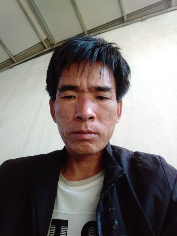 项斌的第一张照片--沈阳相亲服务中心