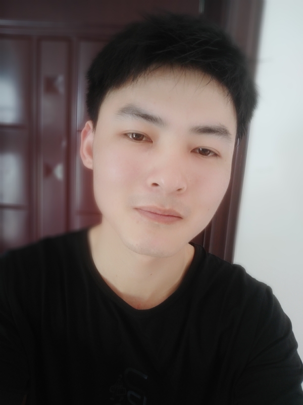 小情绪)っ的第一张照片--沈阳相亲服务中心