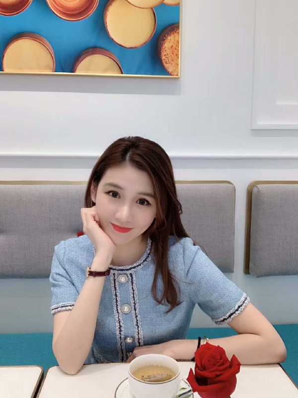 Emily的第二张照片--沈阳相亲服务中心