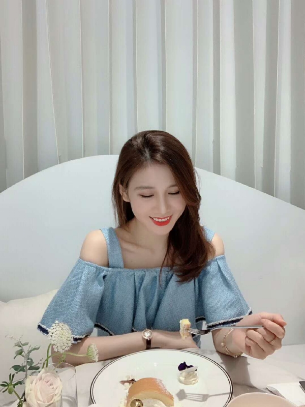 Emily的第三张照片--沈阳相亲服务中心