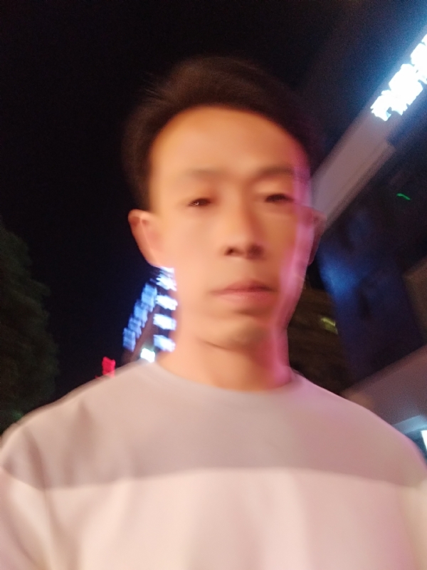 找个人来爱的第一张照片--沈阳相亲服务中心