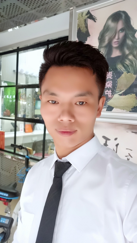 阳光男士的第一张照片--沈阳相亲服务中心