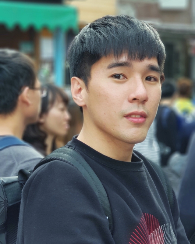 雨中孤独的第一张照片--沈阳相亲服务中心