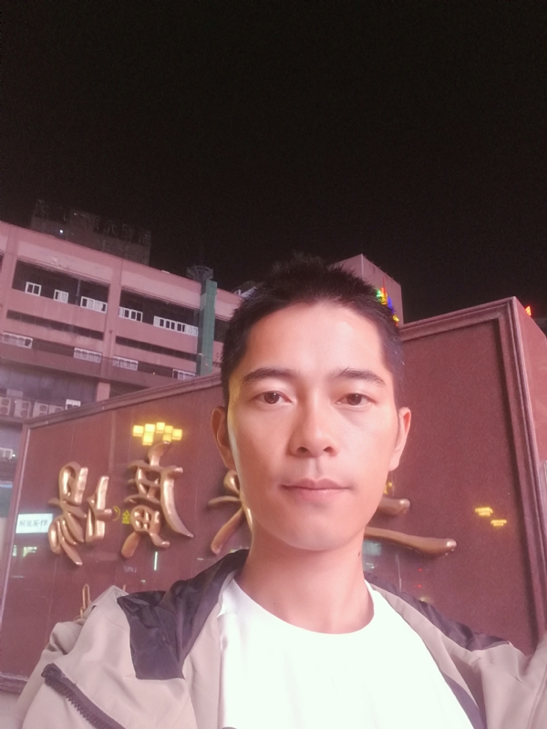 重庆小林的第一张照片--沈阳相亲服务中心