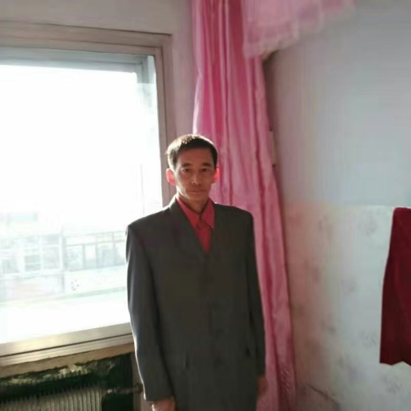 阳光明媚的第一张照片--沈阳相亲服务中心