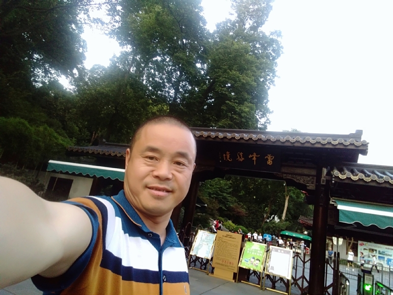 夏雨晨紫的第一张照片--沈阳相亲服务中心