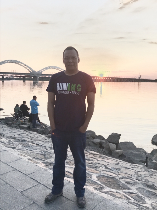 海天一色的第一张照片--沈阳相亲服务中心