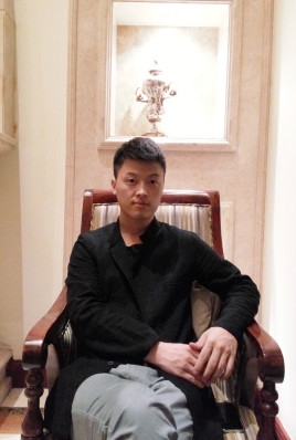 制片人杨亚林的第二张照片--沈阳相亲服务中心