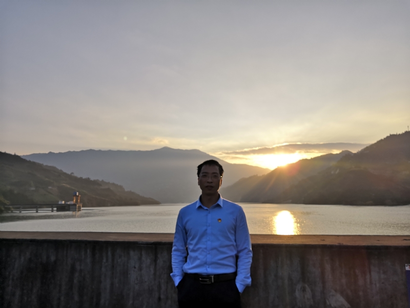 庸人自扰的第一张照片--沈阳相亲服务中心