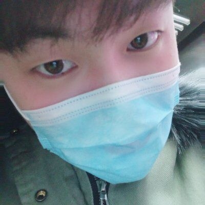 大学生的第一张照片--沈阳相亲服务中心