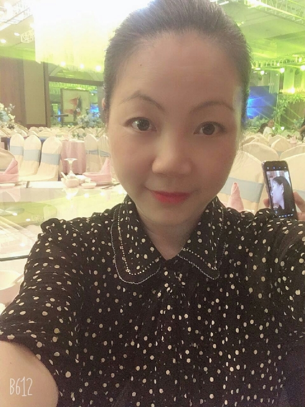 泡沫的第一张照片--沈阳相亲服务中心