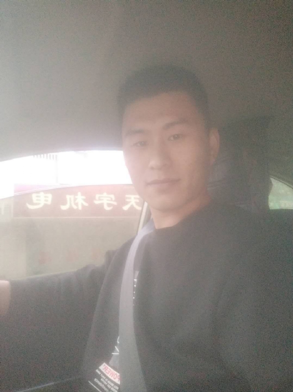 老鼠爱上猫的第一张照片--沈阳相亲服务中心