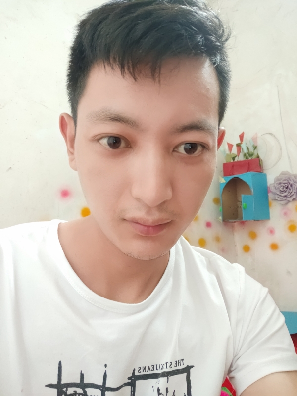 笑对人生的第一张照片--沈阳相亲服务中心