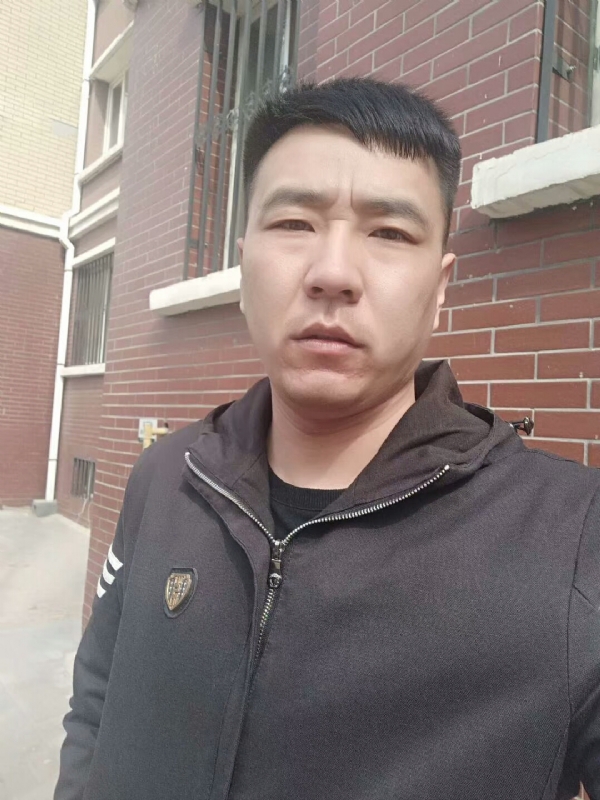 谁伴我闯荡的第一张照片--沈阳相亲服务中心