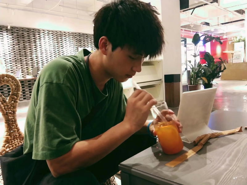 一花一世界的第一张照片--沈阳相亲服务中心