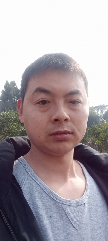 亲亲抱抱我爱你的第一张照片--沈阳相亲服务中心