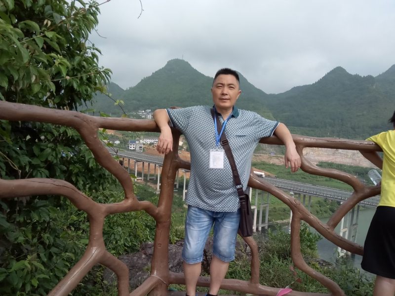 岁月无声的第一张照片--沈阳相亲服务中心