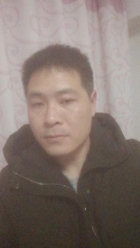 把头抬起来的第一张照片--沈阳相亲服务中心
