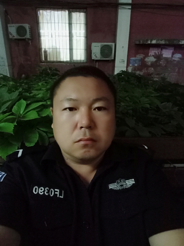 冯宇的第一张照片--沈阳相亲服务中心