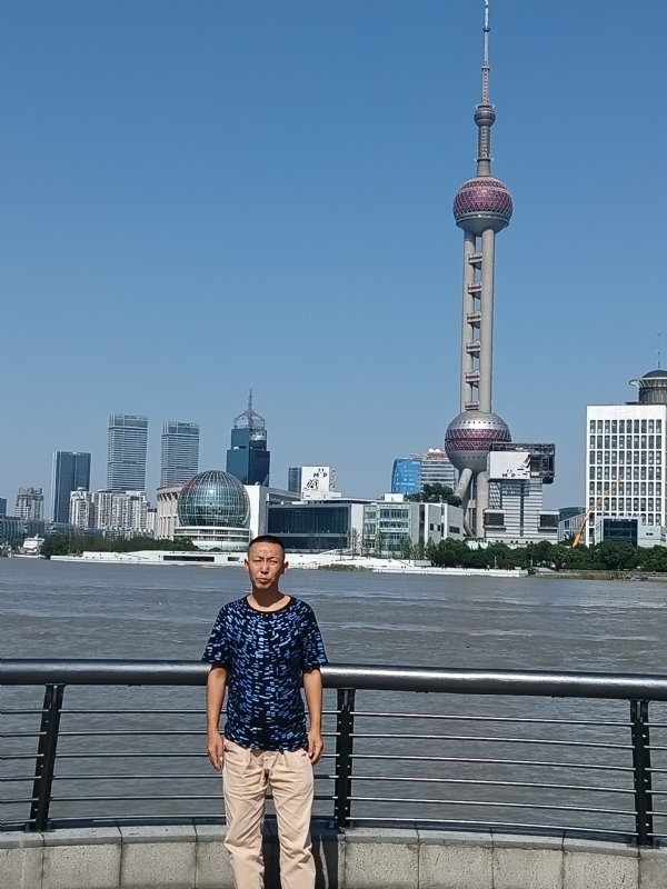伪装浪漫的第一张照片--沈阳相亲服务中心