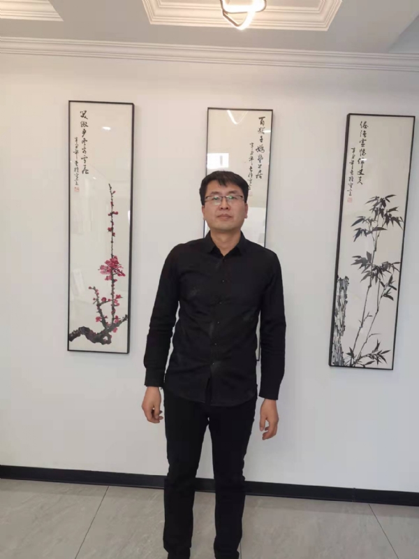 情义比天高的第一张照片--沈阳相亲服务中心