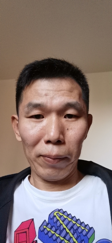 晃晃悠悠的第一张照片--沈阳相亲服务中心