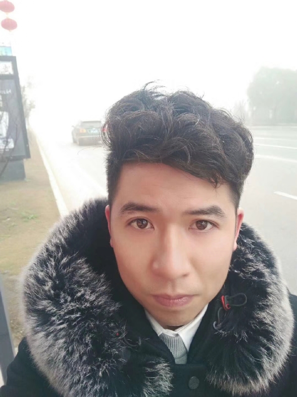 开心快乐每一天的第一张照片--沈阳相亲服务中心