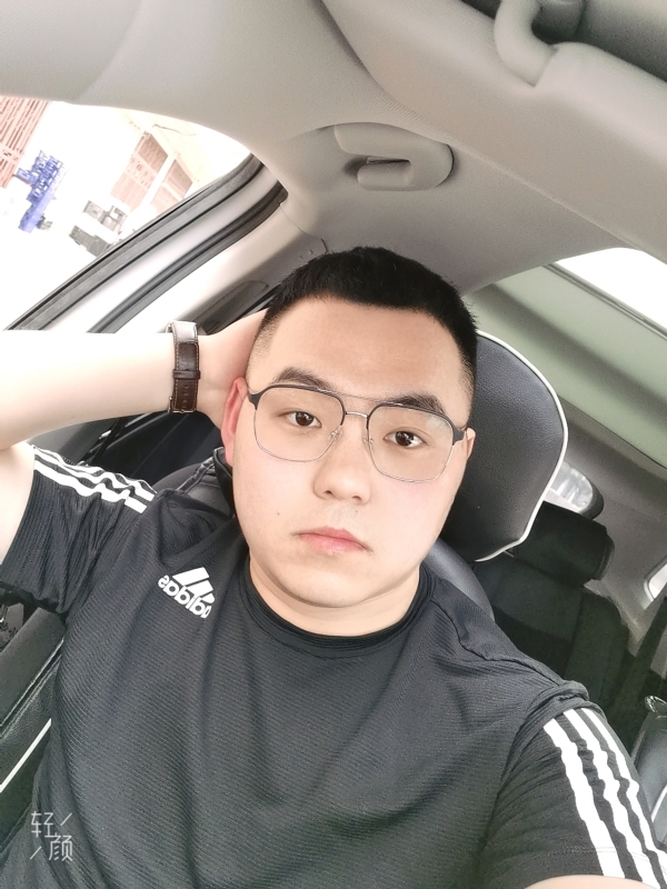 海阔天空的第一张照片--沈阳相亲服务中心