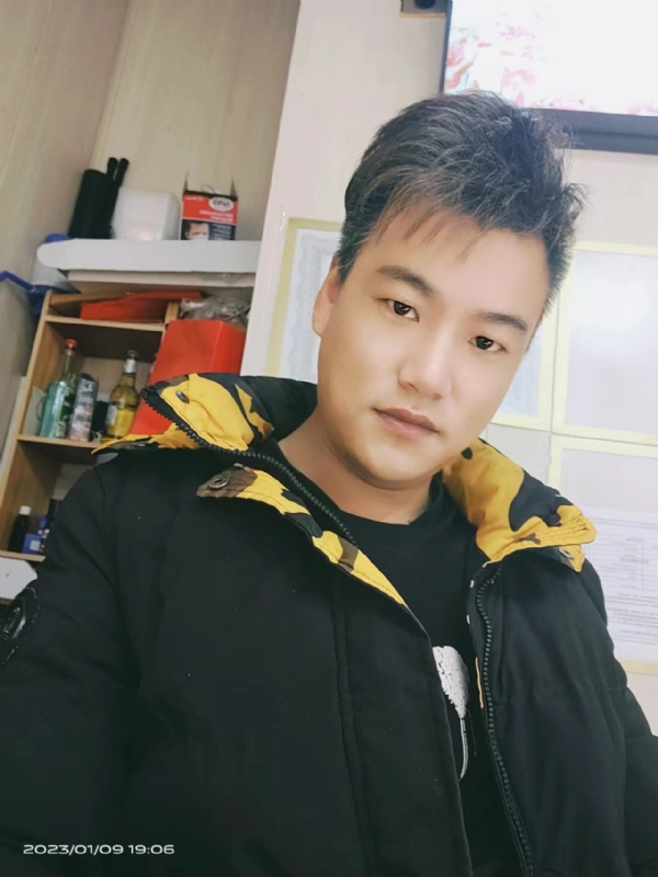 孤酒枕愁眼眠的第一张照片--沈阳相亲服务中心