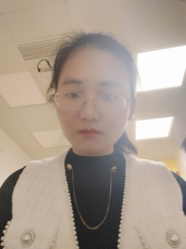 闲敲棋子的第一张照片--沈阳相亲服务中心