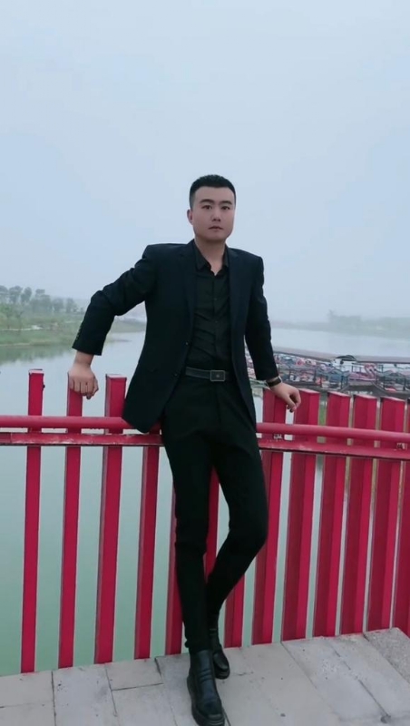 Albert的第二张照片--沈阳相亲服务中心