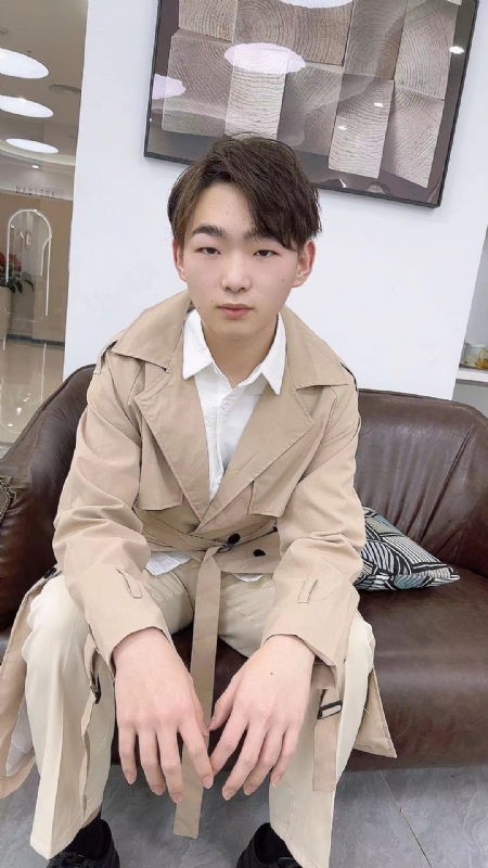 啊哲的第一张照片--沈阳相亲服务中心