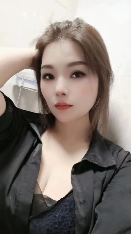 爱笑的女孩的第二张照片--沈阳相亲服务中心