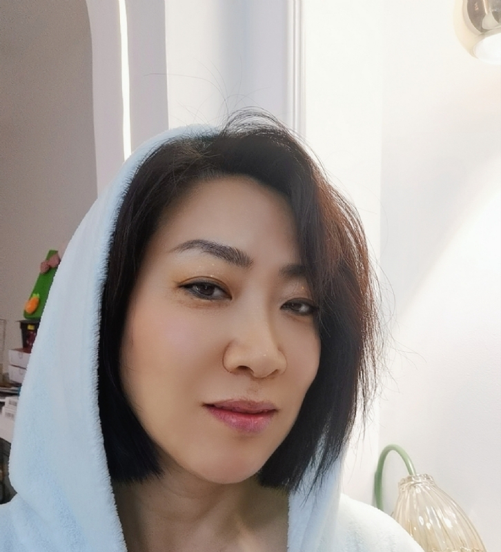 火玫瑰的第一张照片--沈阳相亲服务中心