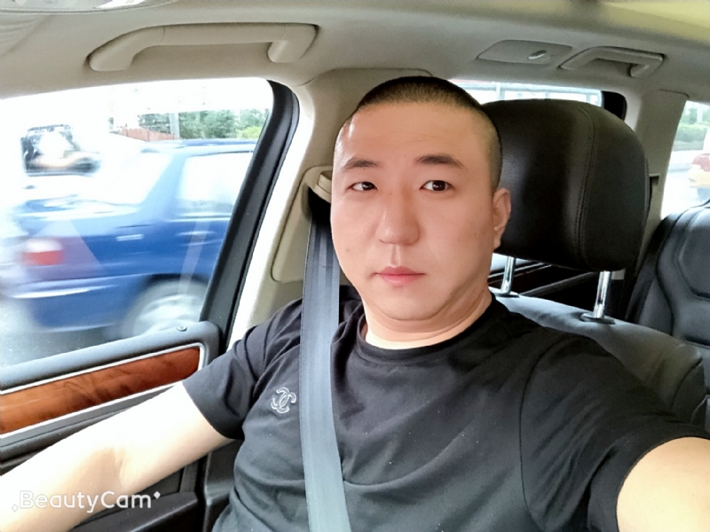 路人甲的第一张照片--沈阳相亲服务中心