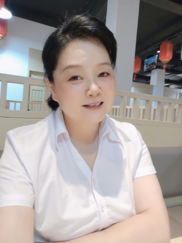 丁姐爱生活的第一张照片--沈阳相亲服务中心