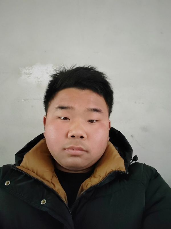 精神饱满的第四张照片--沈阳相亲服务中心