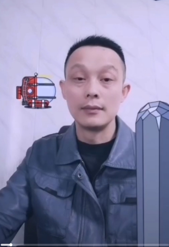 易进的第三张照片--沈阳相亲服务中心