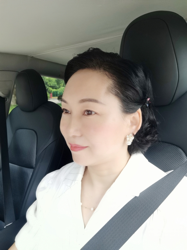 艳阳天的第一张照片--沈阳相亲服务中心